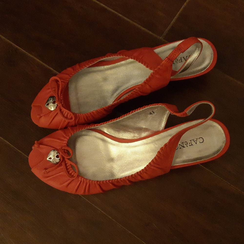 Vintage Style leather sandals, Brand New